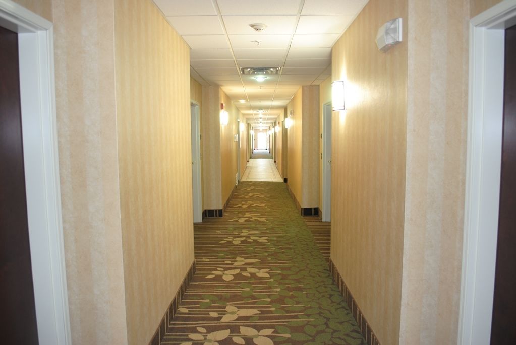 Magnuson Hotel Commerce Extérieur photo