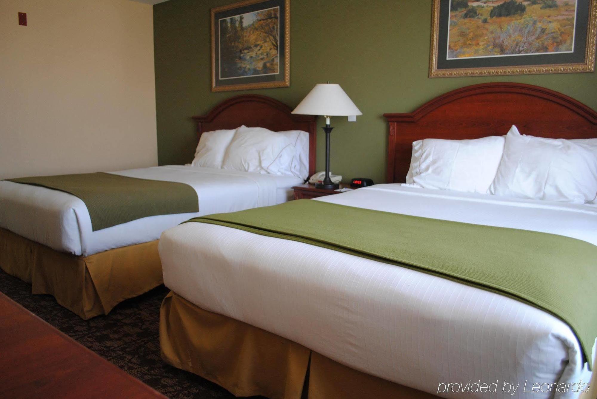 Magnuson Hotel Commerce Extérieur photo