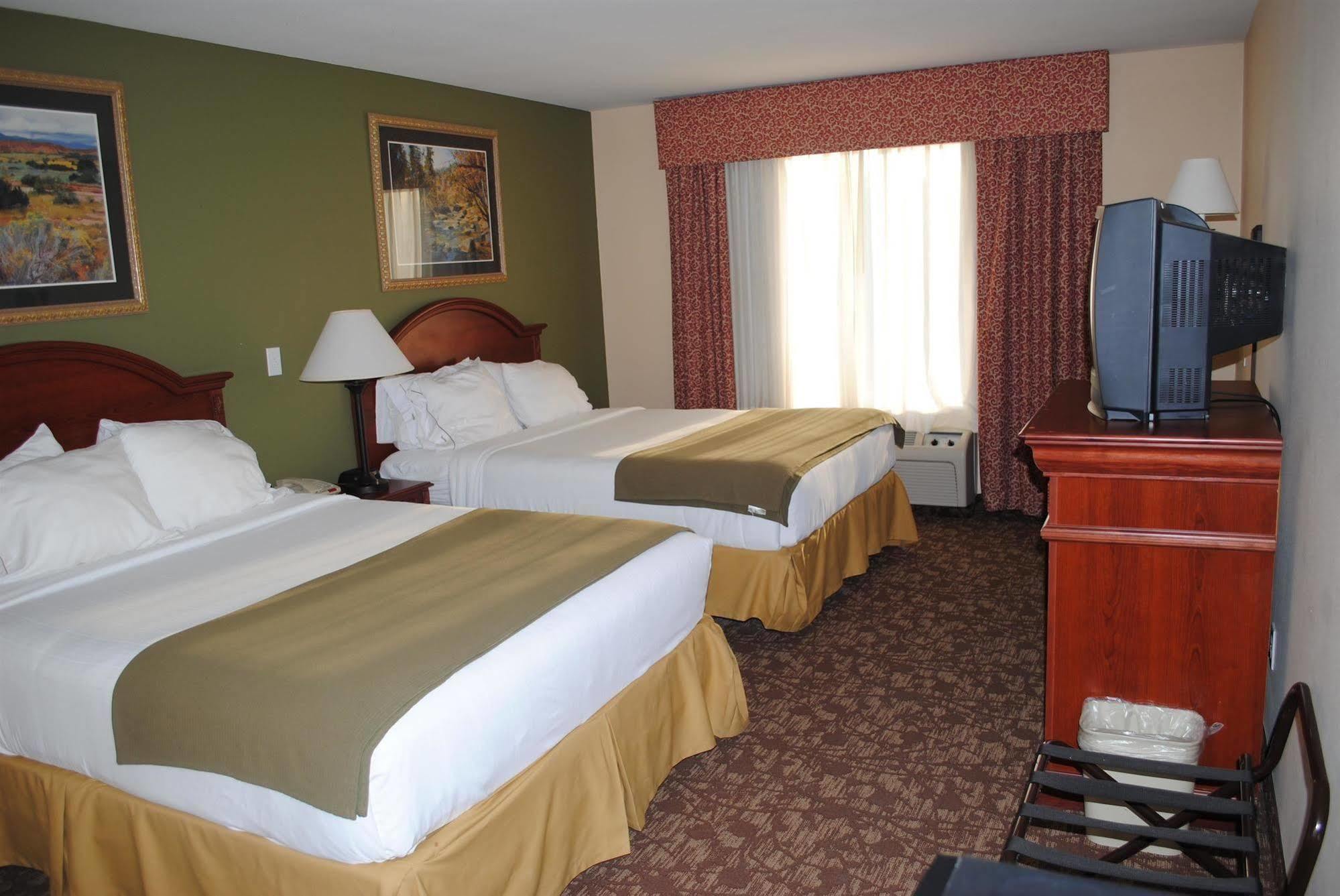 Magnuson Hotel Commerce Extérieur photo